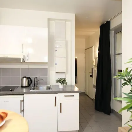 Apartamento 101 - Confortable Avec Kitchenette 5 *